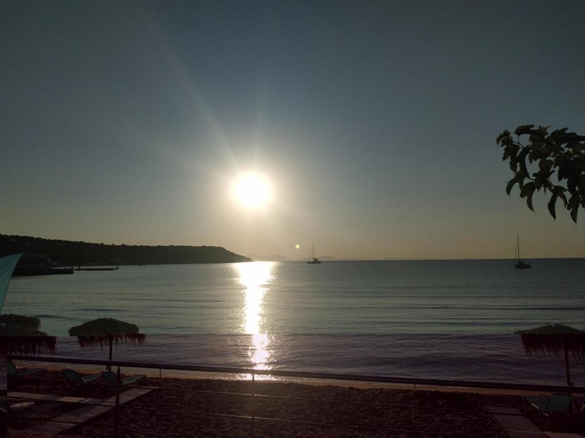 Παραθαλασσια Στουντιο Μιχαλιας Sea View Studio Michalias Agia Marina  Экстерьер фото